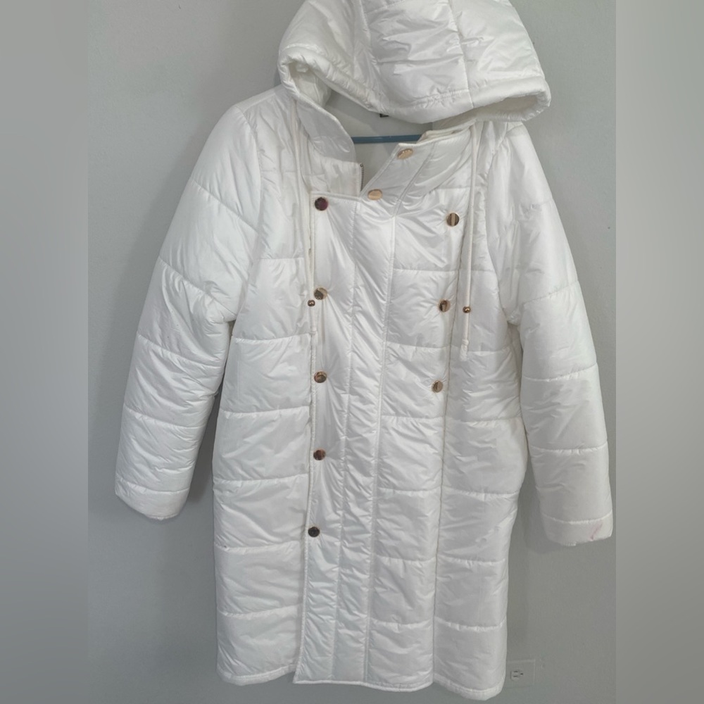 White puffer jacket - Picture 5 of 11